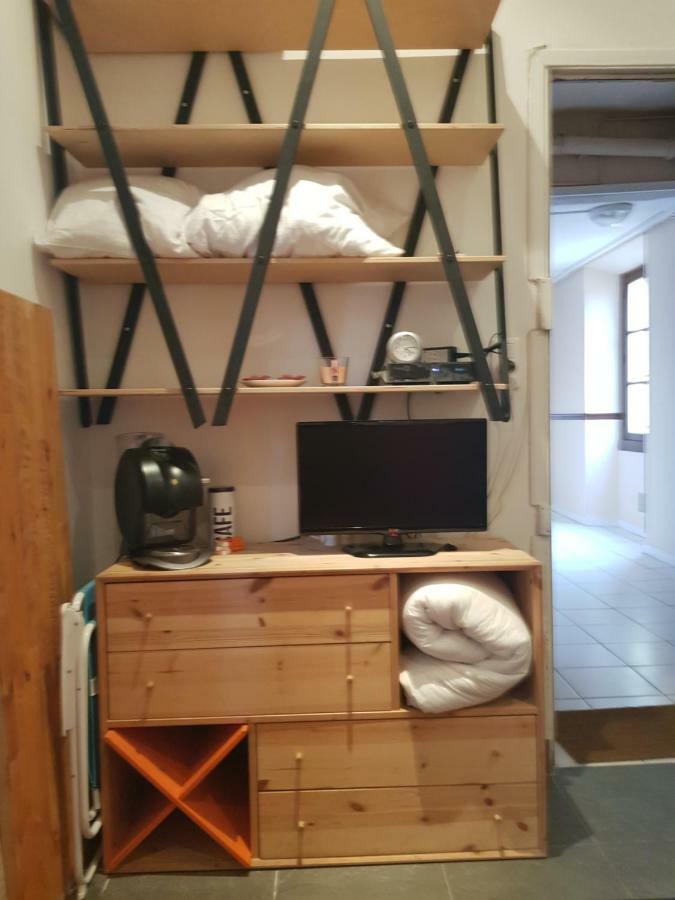 Studette En Plein Coeur Du Vieux Ницца Экстерьер фото